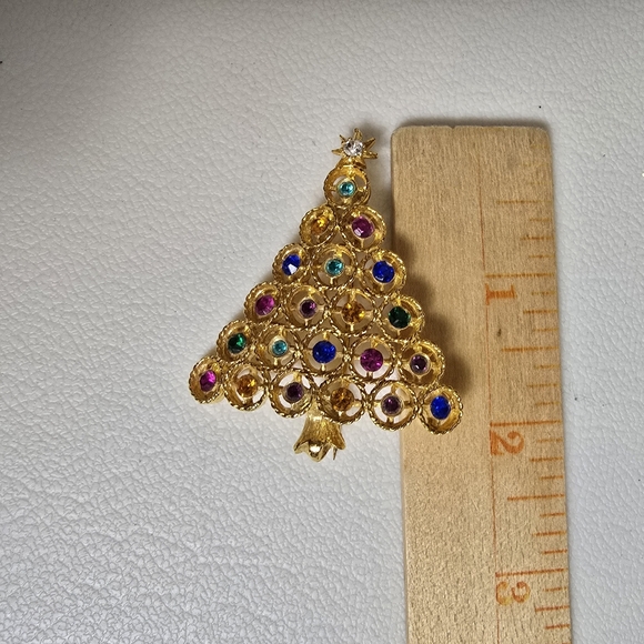 Christmas Gold Tone Pin Brooch Multi Colored Rhinestones Holidays Attire Star - Picture 7 of 8